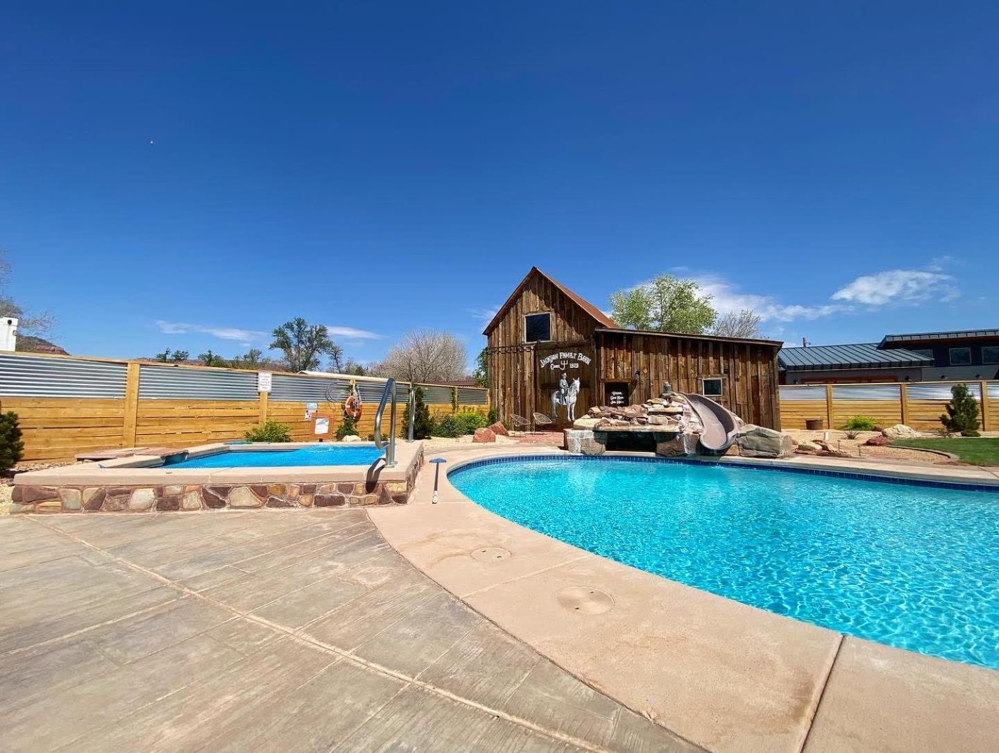 Timber & Tin F 2Bed 2Bath W Pool & Rooftop Deck Kanab Zewnętrze zdjęcie